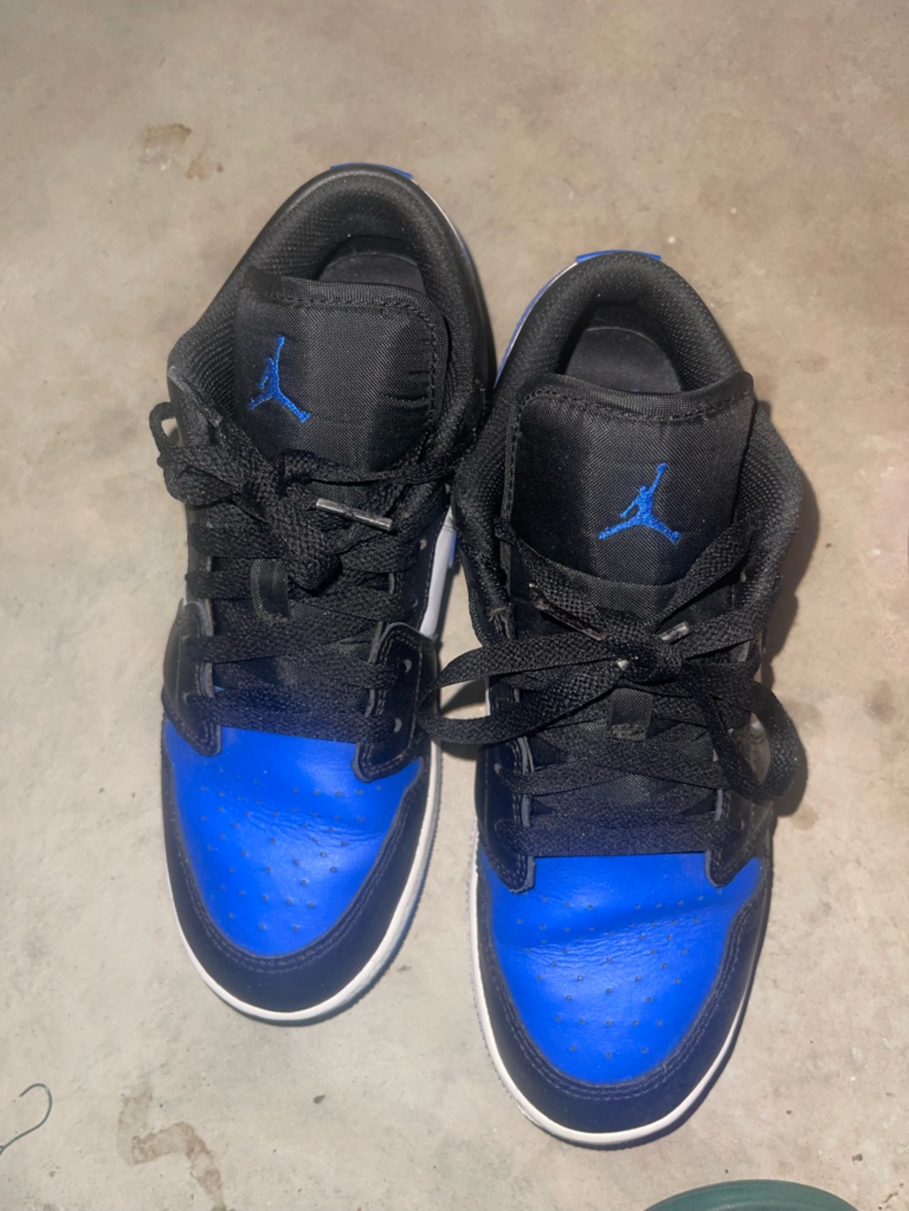 Jordan Low Top Sneakers - Black & Blue